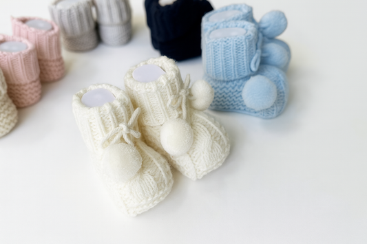 Pom Pom Knit Baby Booties – One size Nb-6MTHS
