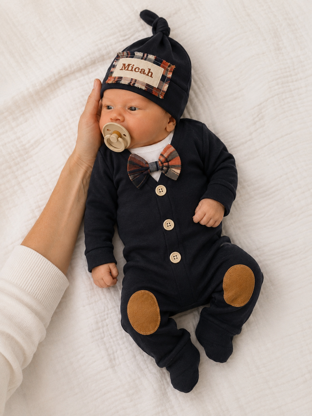Personalized Baby Coming Home Outfit with Name Hat/ White or Navy Romper